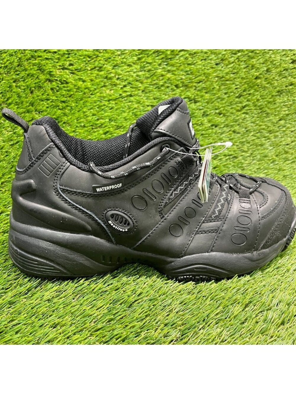 Nautilus Low-Cut ESD Mens Size 8.5E Black Waterproof Composite Toe Work Shoes